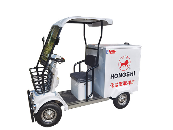 淮南休閑四輪保潔車(chē)